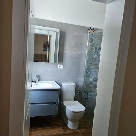 Σπίτι διακοπών Shpia Nkopsht Lushnjë